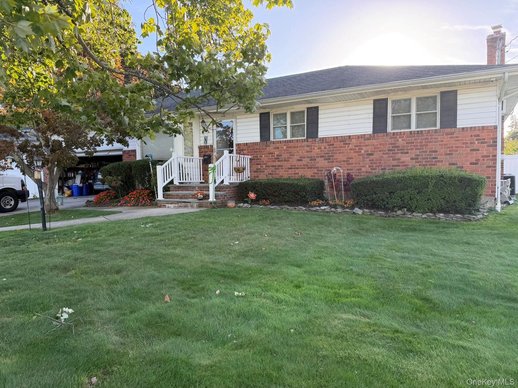 508 Nolting Avenue, North Babylon, NY 11703 — exterior