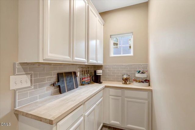 2928 Landon Oaks Court, New Hill, NC 27562