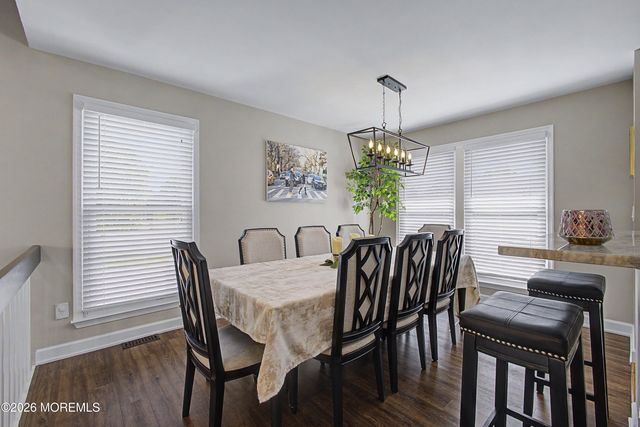 7 Lindner Lane, Howell, NJ 07731
