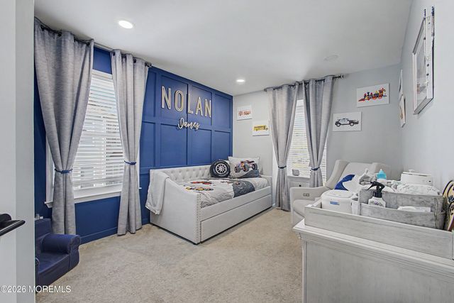 7 Lindner Lane, Howell, NJ 07731