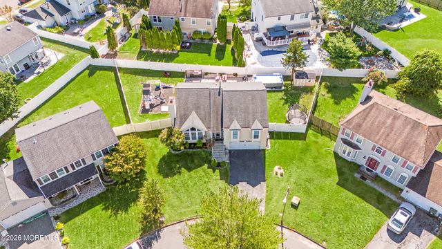 7 Lindner Lane, Howell, NJ 07731
