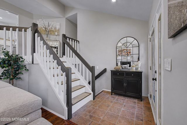 7 Lindner Lane, Howell, NJ 07731