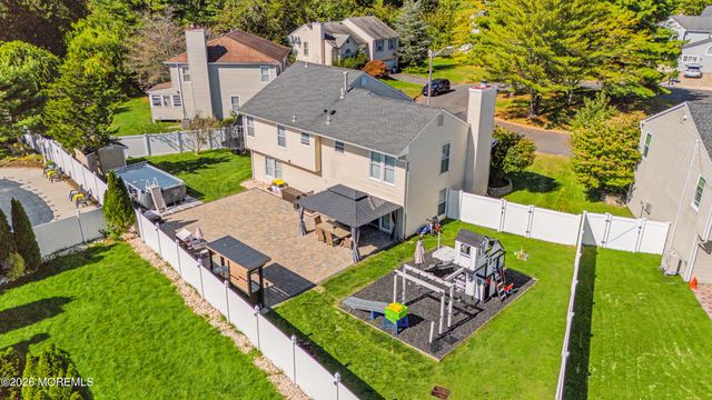 7 Lindner Lane, Howell, NJ 07731