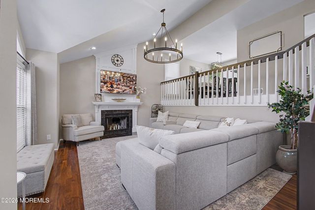 7 Lindner Lane, Howell, NJ 07731