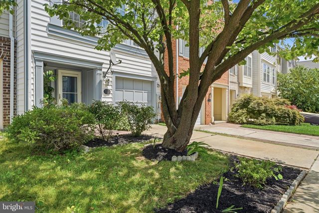 122 LONG ACRE CT, Frederick, MD 21702