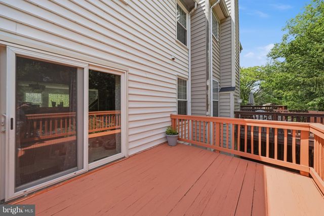 122 LONG ACRE CT, Frederick, MD 21702
