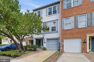 122 LONG ACRE CT, Frederick, MD 21702