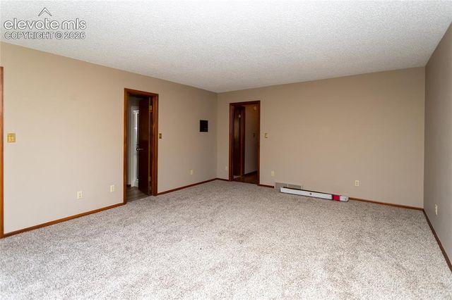 2230 Hill Circle, Colorado Springs, CO 80904