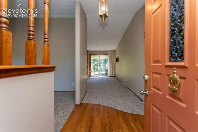 2230 Hill Circle, Colorado Springs, CO 80904