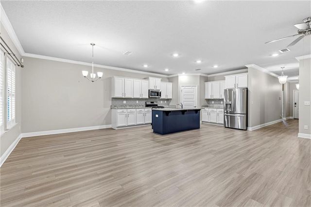 1371 Rosefield Drive E, Mobile, AL 36695