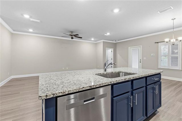 1371 Rosefield Drive E, Mobile, AL 36695