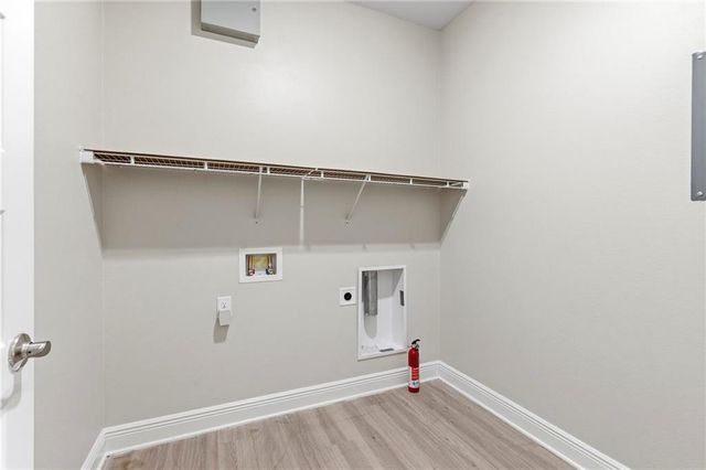 1371 Rosefield Drive E, Mobile, AL 36695