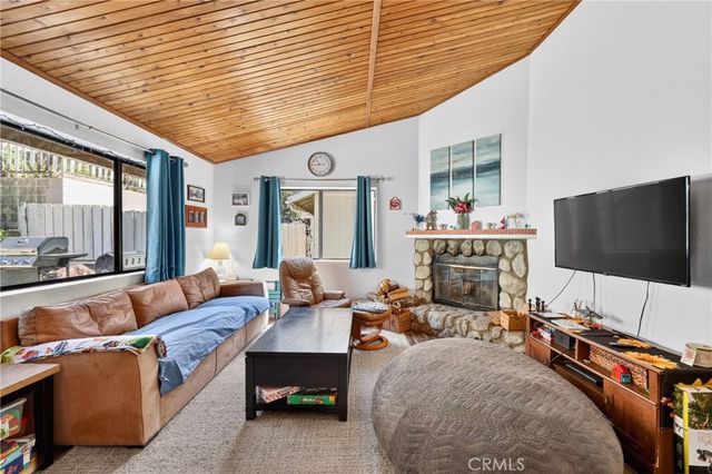 3912 Oakdale Drive, Frazier Park, CA 93225