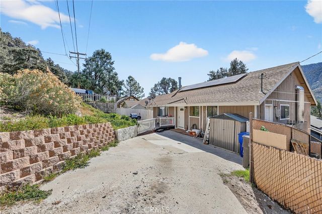 3912 Oakdale Drive, Frazier Park, CA 93225