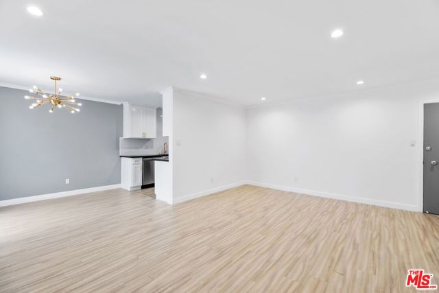 960 Larrabee Street 214, West Hollywood, CA 90069