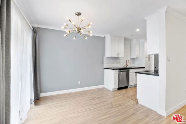 960 Larrabee Street 214, West Hollywood, CA 90069