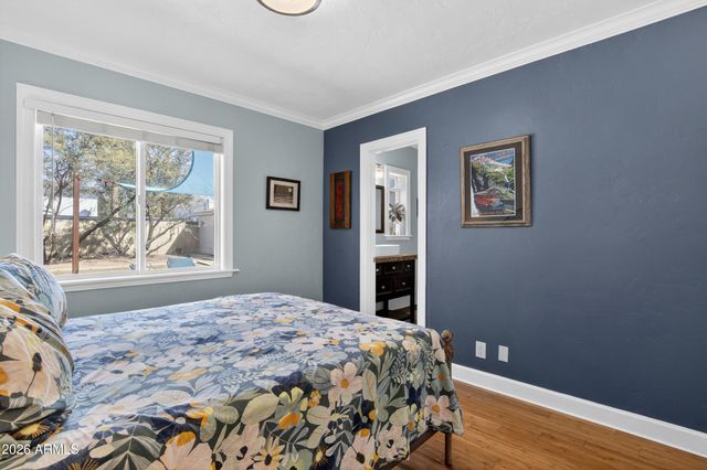 1242 E EDGEMONT Avenue, Phoenix, AZ 85006