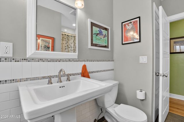 1242 E EDGEMONT Avenue, Phoenix, AZ 85006