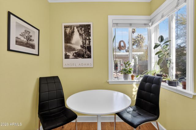 1242 E EDGEMONT Avenue, Phoenix, AZ 85006