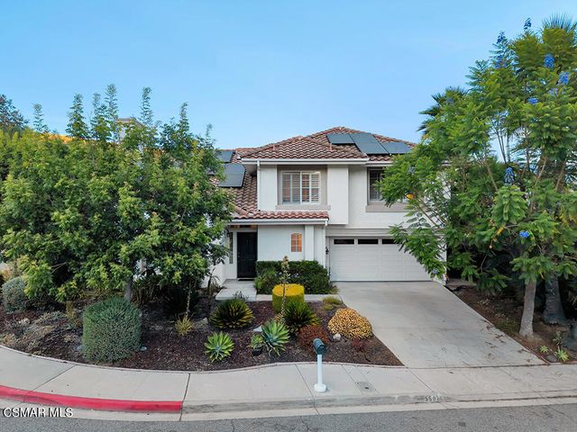 588 Monteleone Avenue, Oak Park, CA 91377
