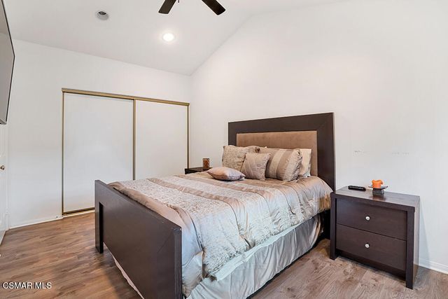 588 Monteleone Avenue, Oak Park, CA 91377