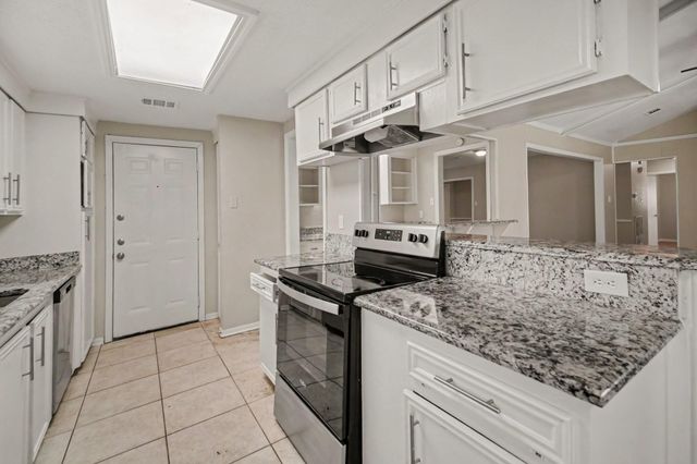 9707 Mackworth Drive, Stafford, TX 77477