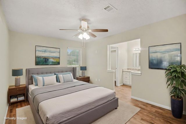 9707 Mackworth Drive, Stafford, TX 77477