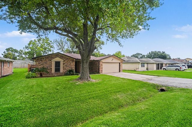9707 Mackworth Drive, Stafford, TX 77477