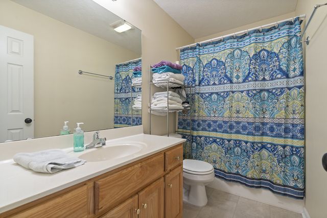 3 Merideth Lynn Rd, Fayetteville, TN 37334