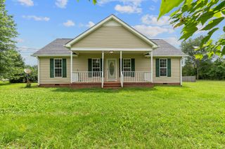 3 Merideth Lynn Rd, Fayetteville, TN 37334