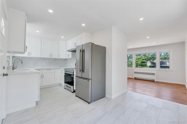 61 Herbert Circle, Patchogue, NY 11772