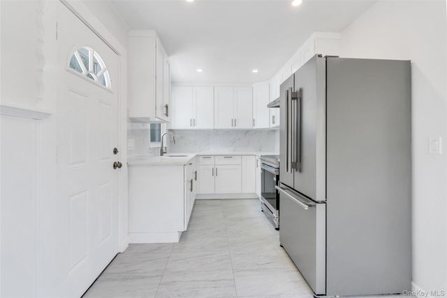 61 Herbert Circle, Patchogue, NY 11772