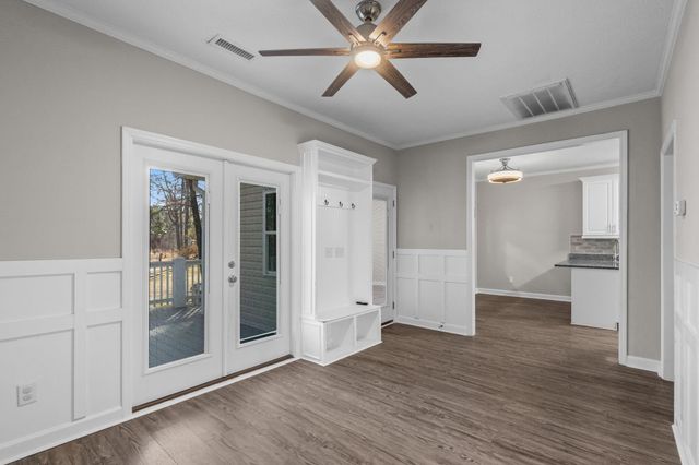 1338 Riverside Dr., Conway, SC 29526