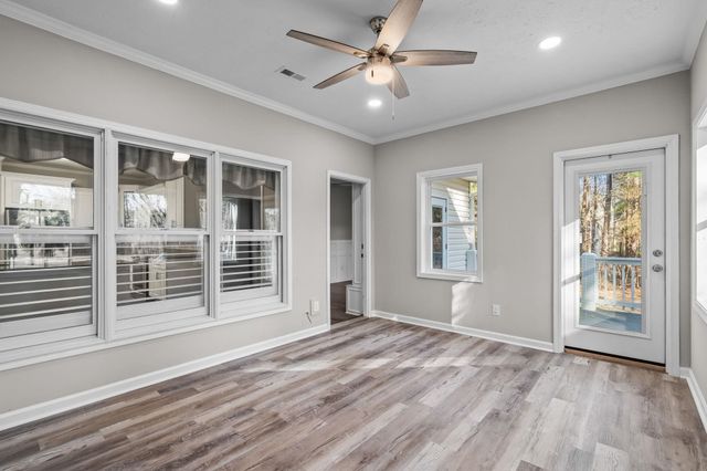 1338 Riverside Dr., Conway, SC 29526