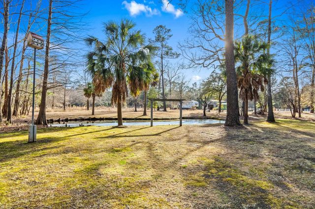 1338 Riverside Dr., Conway, SC 29526