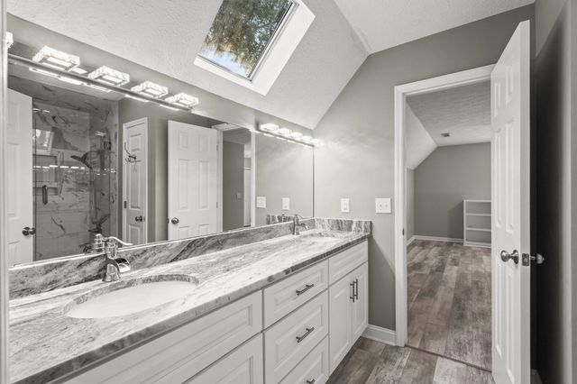 1338 Riverside Dr., Conway, SC 29526