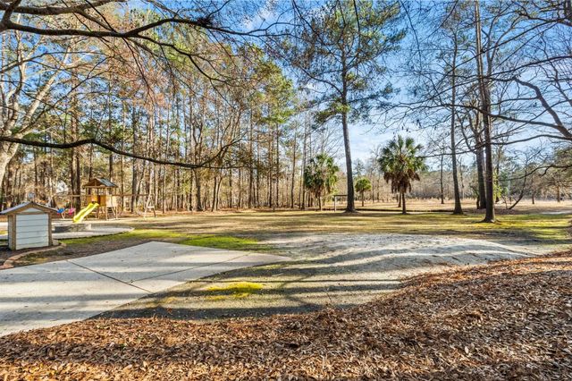 1338 Riverside Dr., Conway, SC 29526