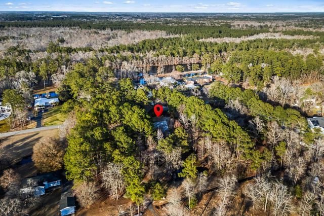 1338 Riverside Dr., Conway, SC 29526