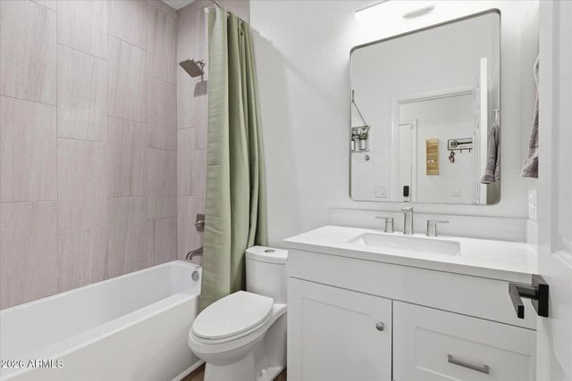 1140 S CERISE --, Mesa, AZ 85208