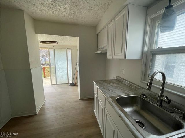 5425 Adams Avenue, Ashtabula, OH 44004