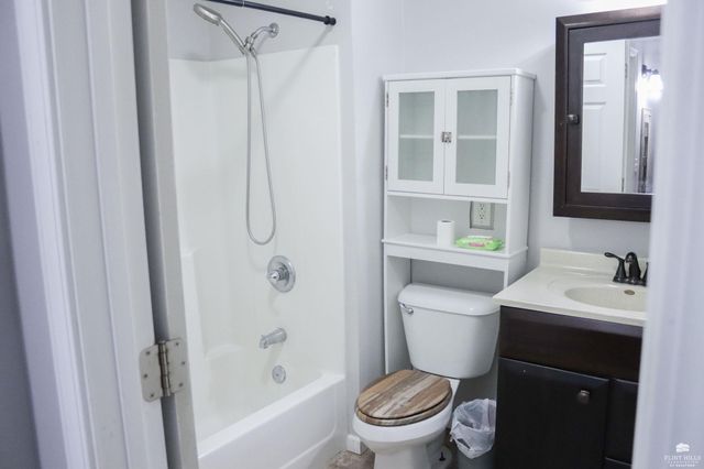 306 Grant Street, St. George, KS 66535
