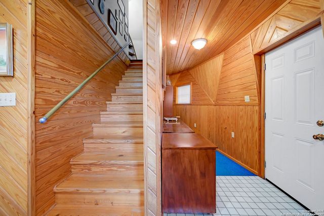 448 Red Rock Road, Blanco, TX 78606