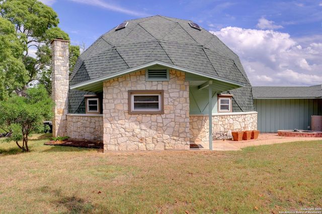 448 Red Rock Road, Blanco, TX 78606
