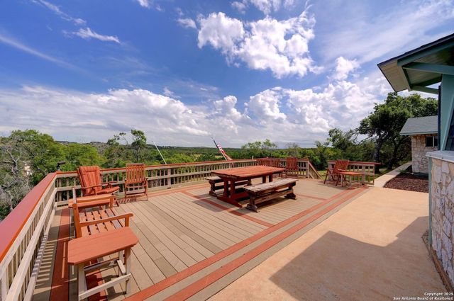 448 Red Rock Road, Blanco, TX 78606