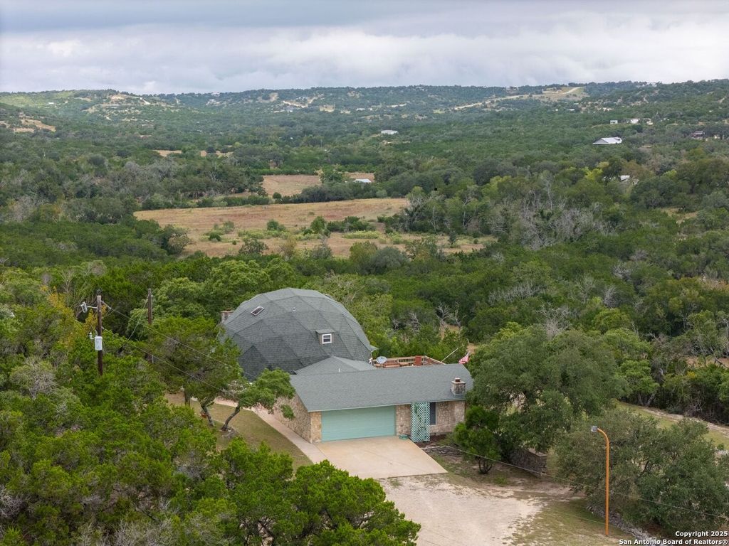 448 Red Rock Road, Blanco, TX 78606