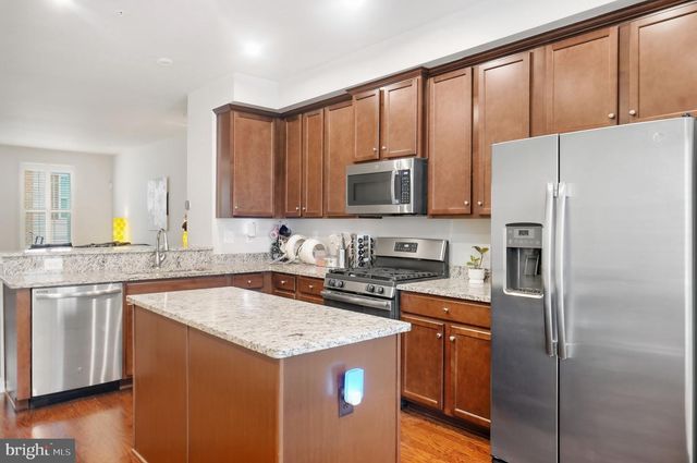 10521 RAWLINS LN, Upper Marlboro, MD 20772