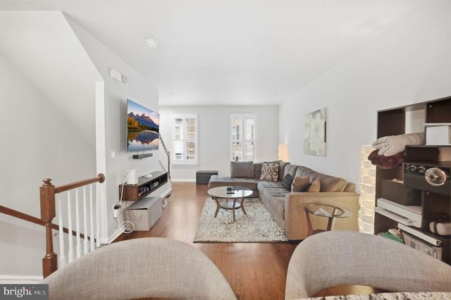 10521 RAWLINS LN, Upper Marlboro, MD 20772