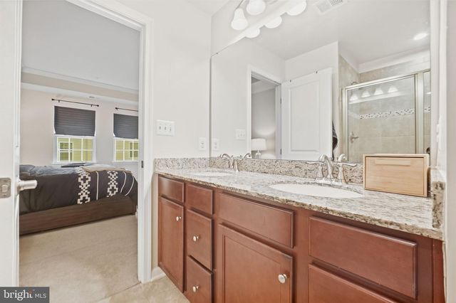 10521 RAWLINS LN, Upper Marlboro, MD 20772