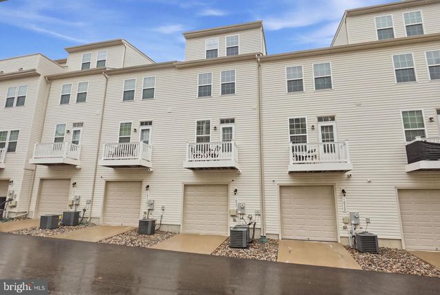 10521 RAWLINS LN, Upper Marlboro, MD 20772