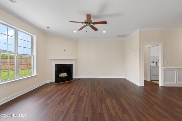 1130 Spring Glen Court, Leland, NC 28451